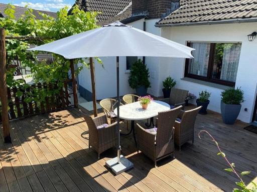 Landgasthaus Jaegerhof Bueren  Extérieur photo